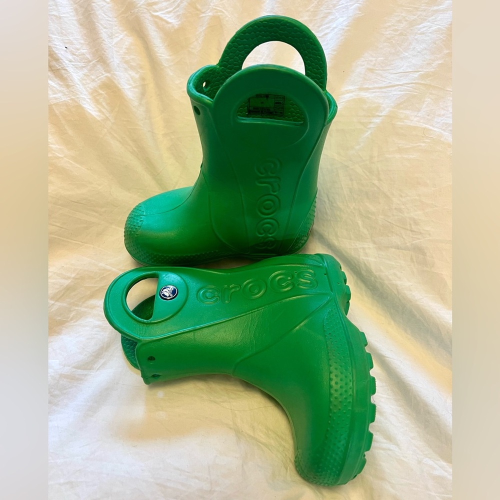 💚 Crocs Toddler Green Rainboots 6T 💚